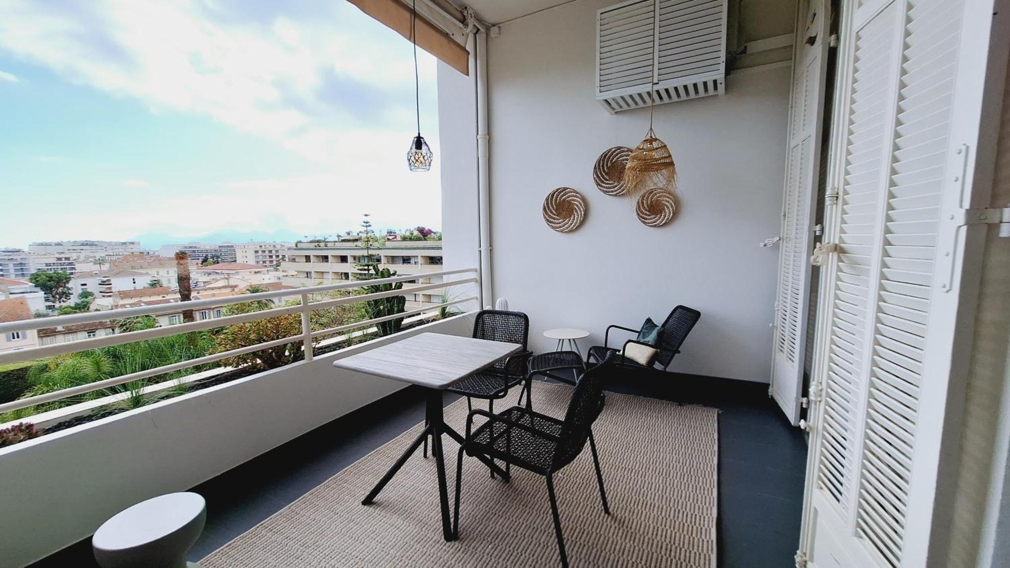 Appartement Superbe Loft Avec Terrasse Montfleury